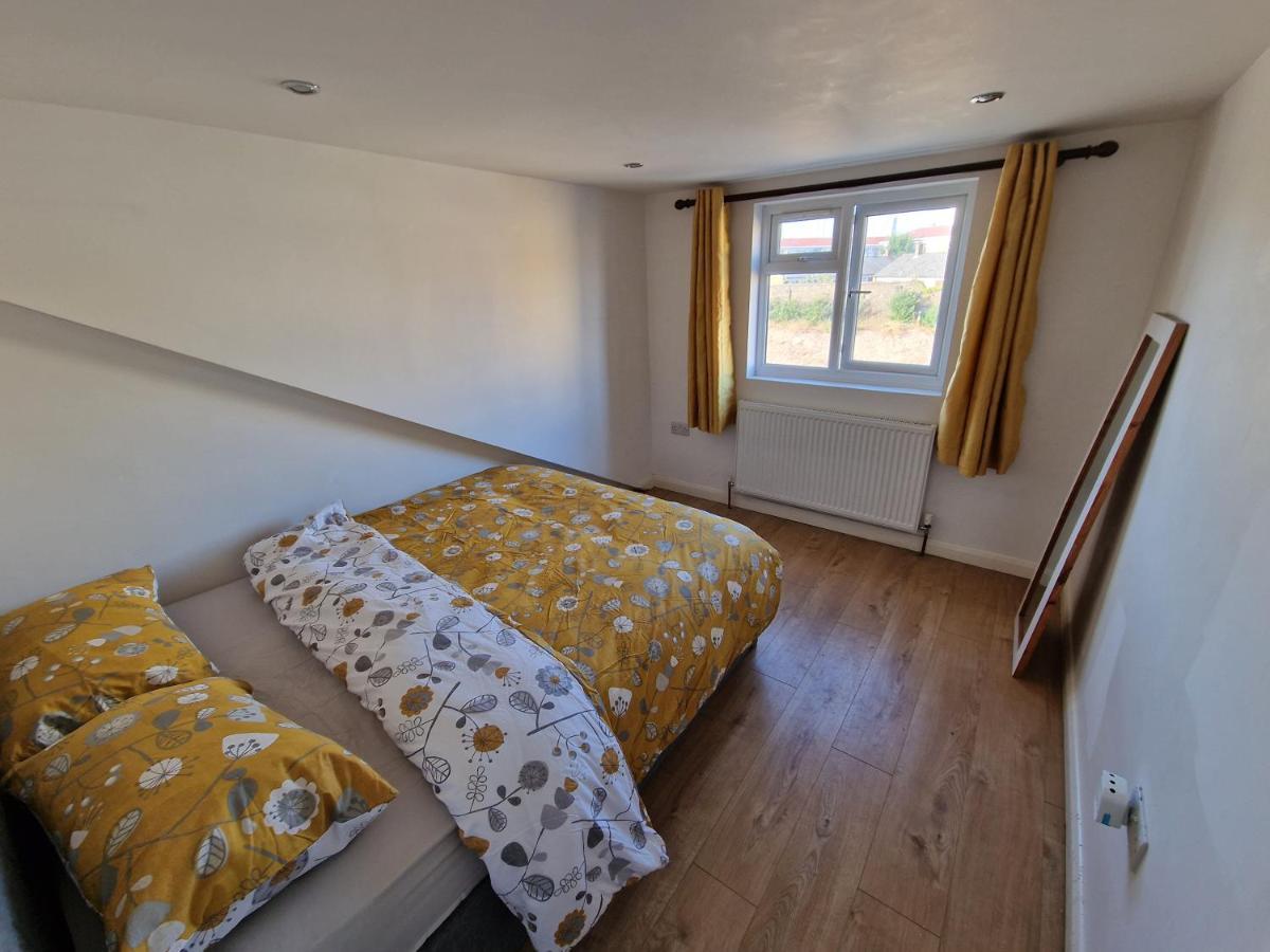Mile End Budget Guesthouse London Kültér fotó